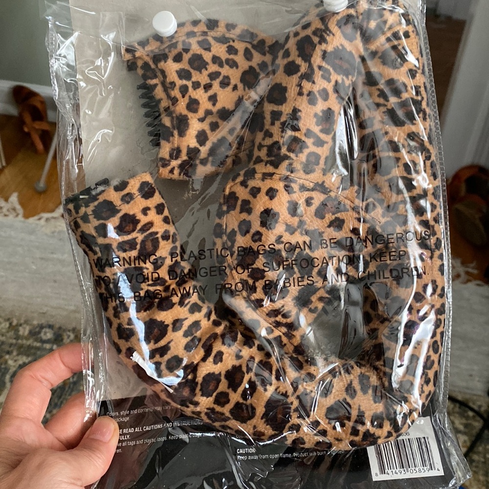 Leopard tail costume pieces
